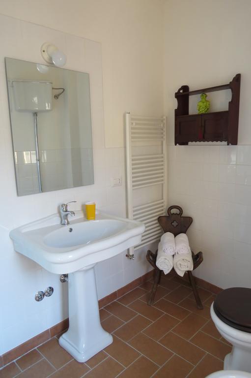 Hotel Fawlty Towers Todi Camera foto