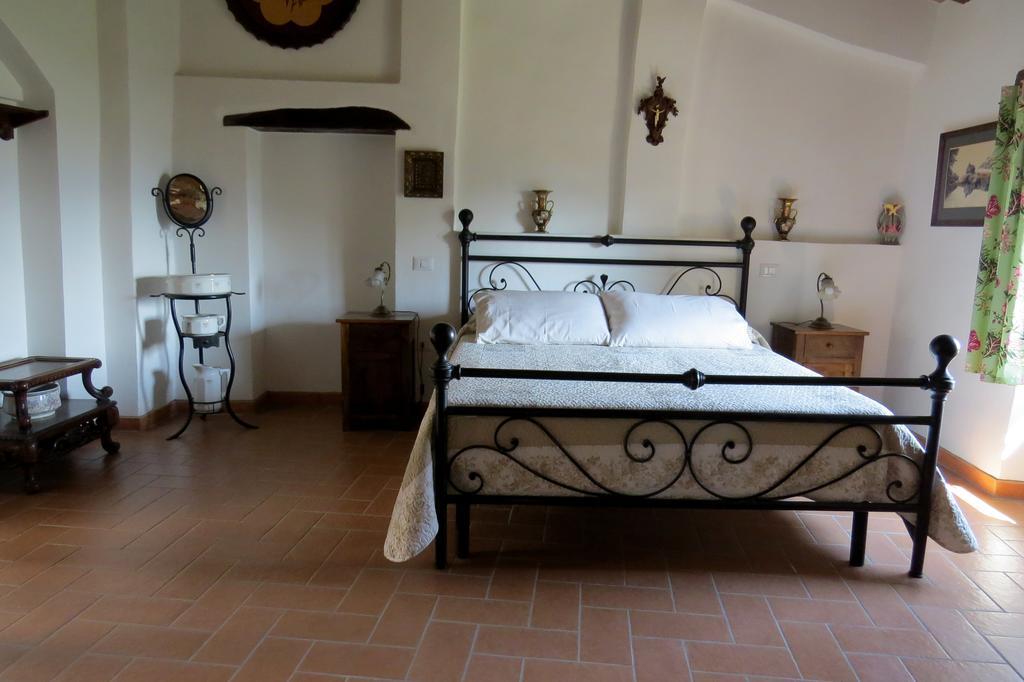 Hotel Fawlty Towers Todi Camera foto